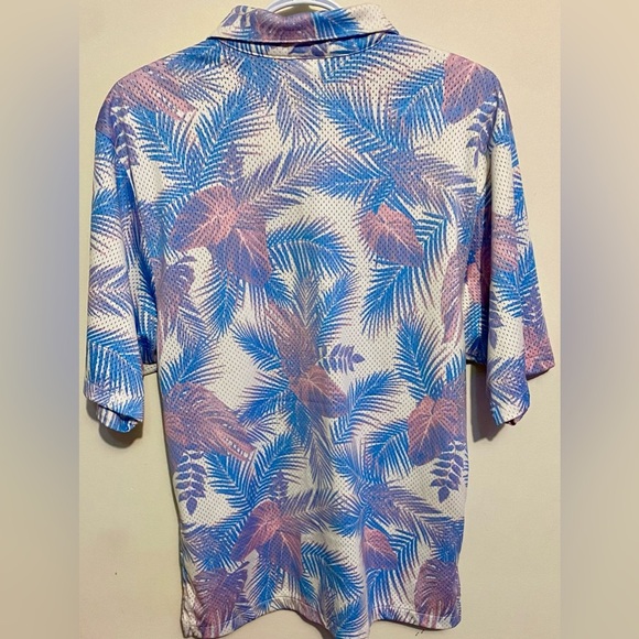 Nike Men's Blue and Pink Patterned Shirt - Picture 3 of 3